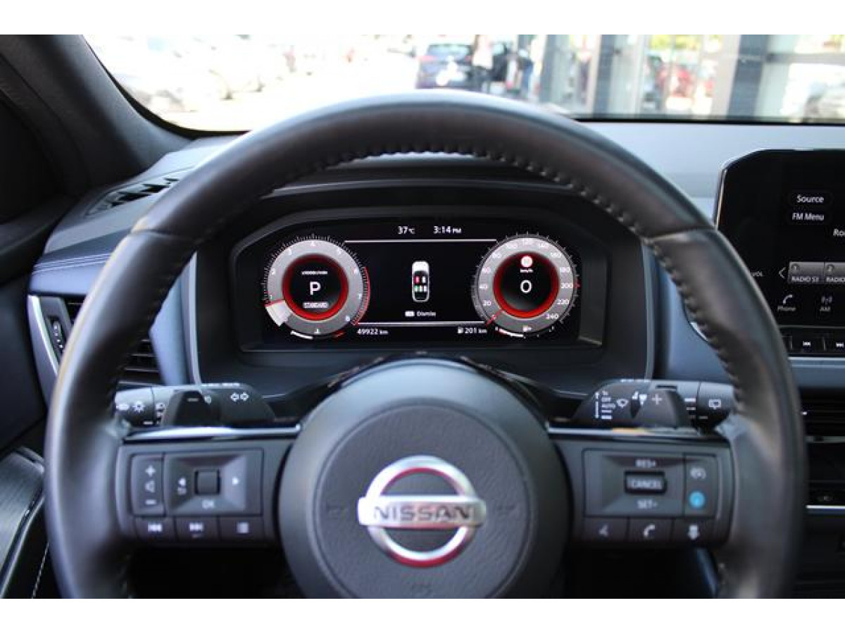 Nissan Qashqai 1.3 158 TEKNA CVT 