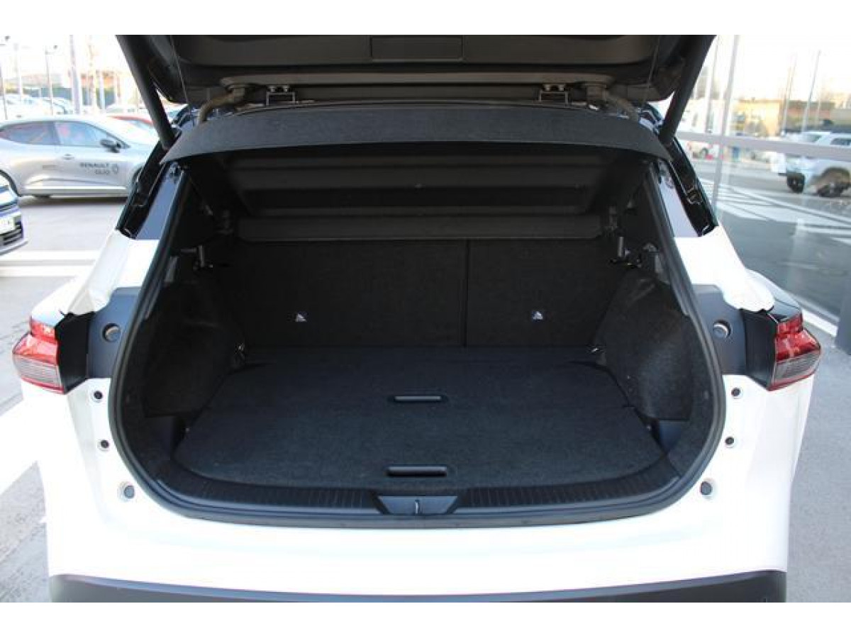 Nissan Qashqai 1.3 tCe HY.EDC TEKNA 