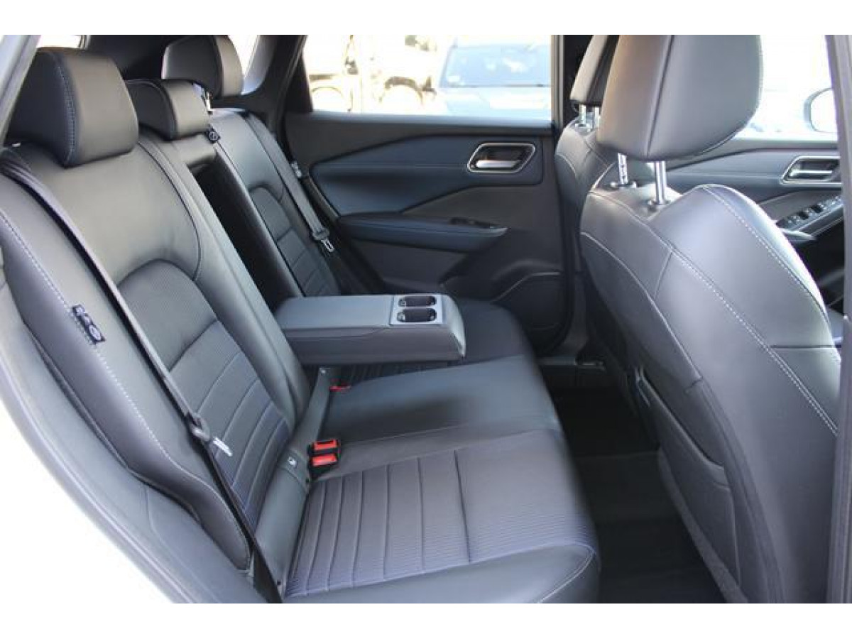 Nissan Qashqai 1.3 tCe HY.EDC TEKNA 