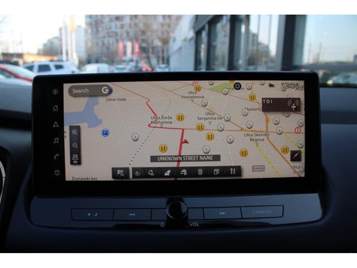 Nissan Qashqai 1.3 tCe HY.EDC TEKNA 