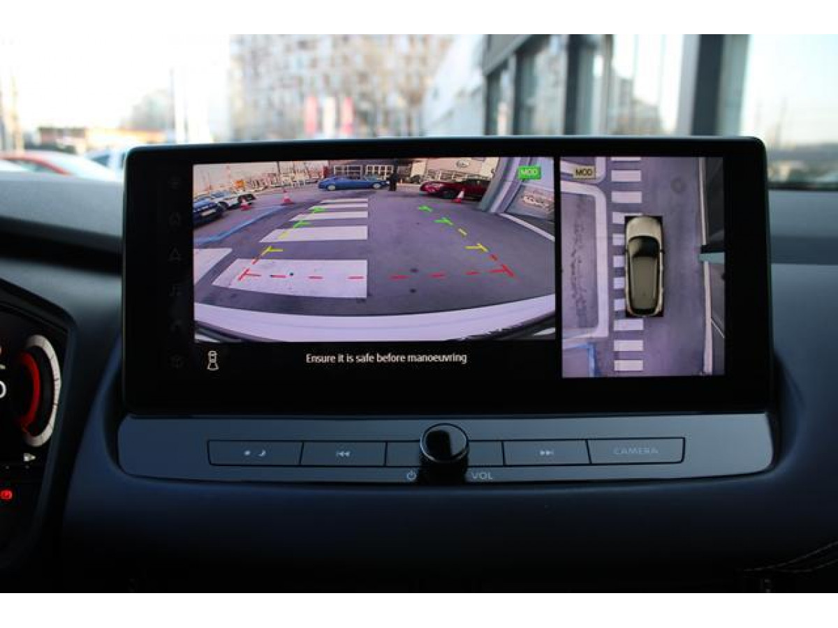 Nissan Qashqai 1.3 tCe HY.EDC TEKNA 