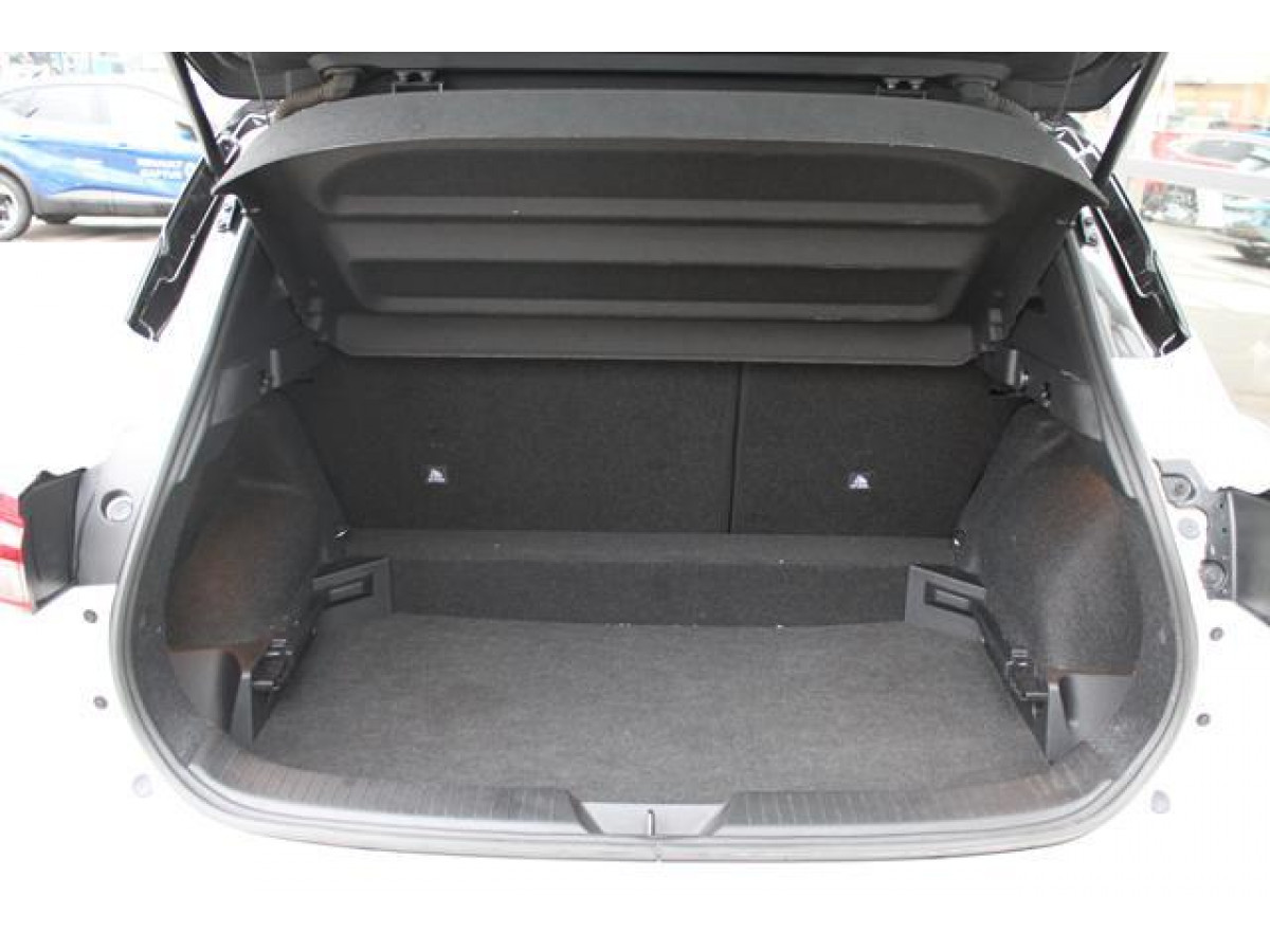 Nissan Qashqai 1.3 tCe HY. EDC 