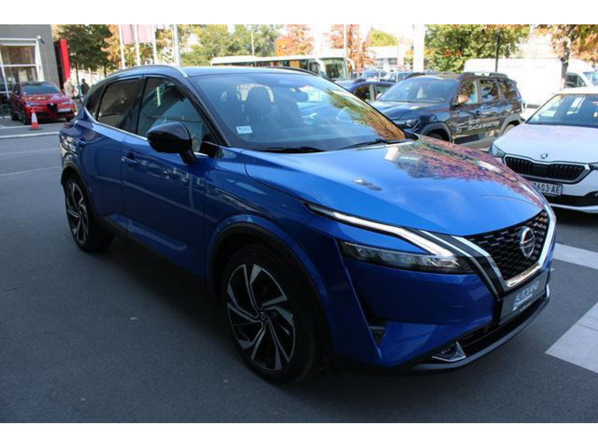 Nissan Qashqai 1.3 tCe TEKNA CVT 