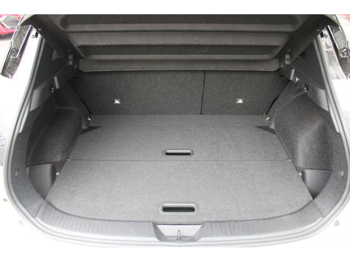 Nissan Qashqai 1.3 tCe EDC 