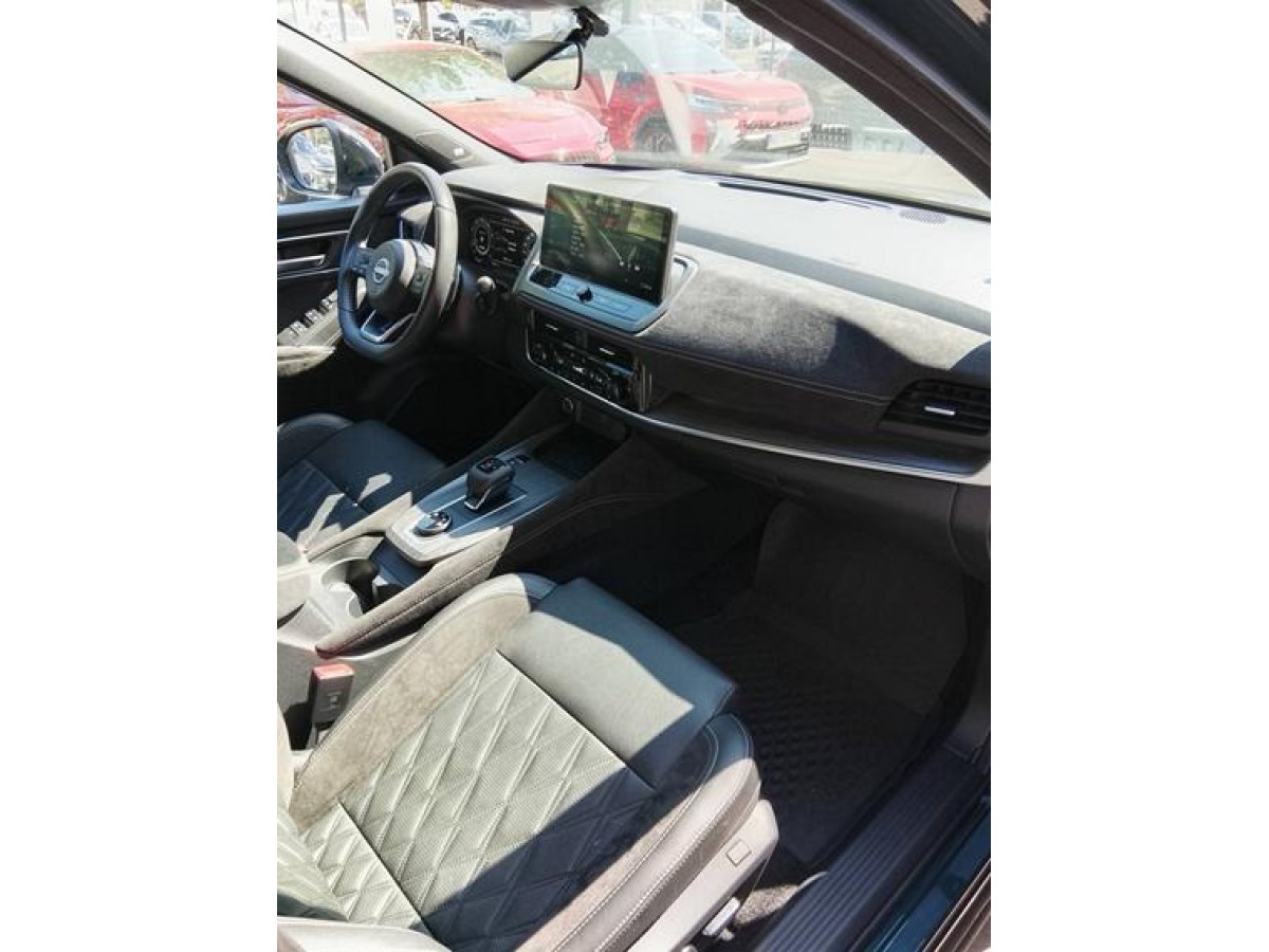 Nissan Qashqai 1.3 Tekna Plus 4x4 Hybrid 