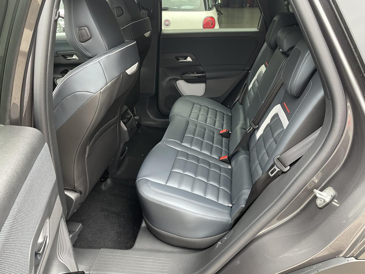 Citroen C5 Aircross MAX 1.2L HYBRID 136ks eDCT6 