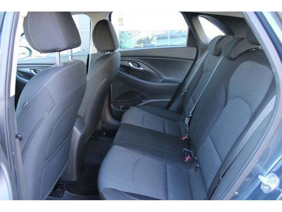 Hyundai i30 1.5 T-GDI 