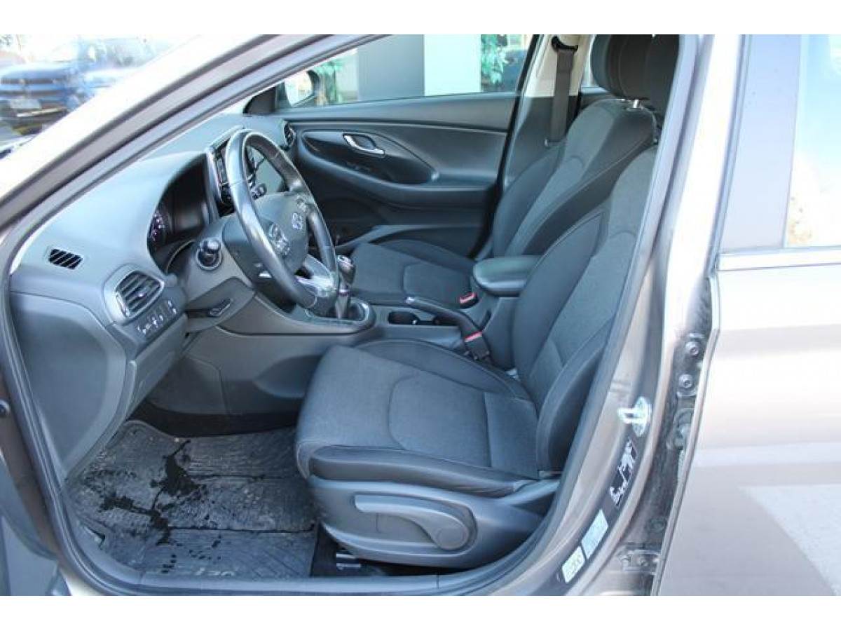 Hyundai i30 1.5 T-GDI 