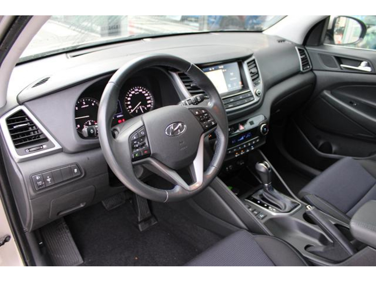 Hyundai Tucson 2.0 CRDI 4WD AUT 