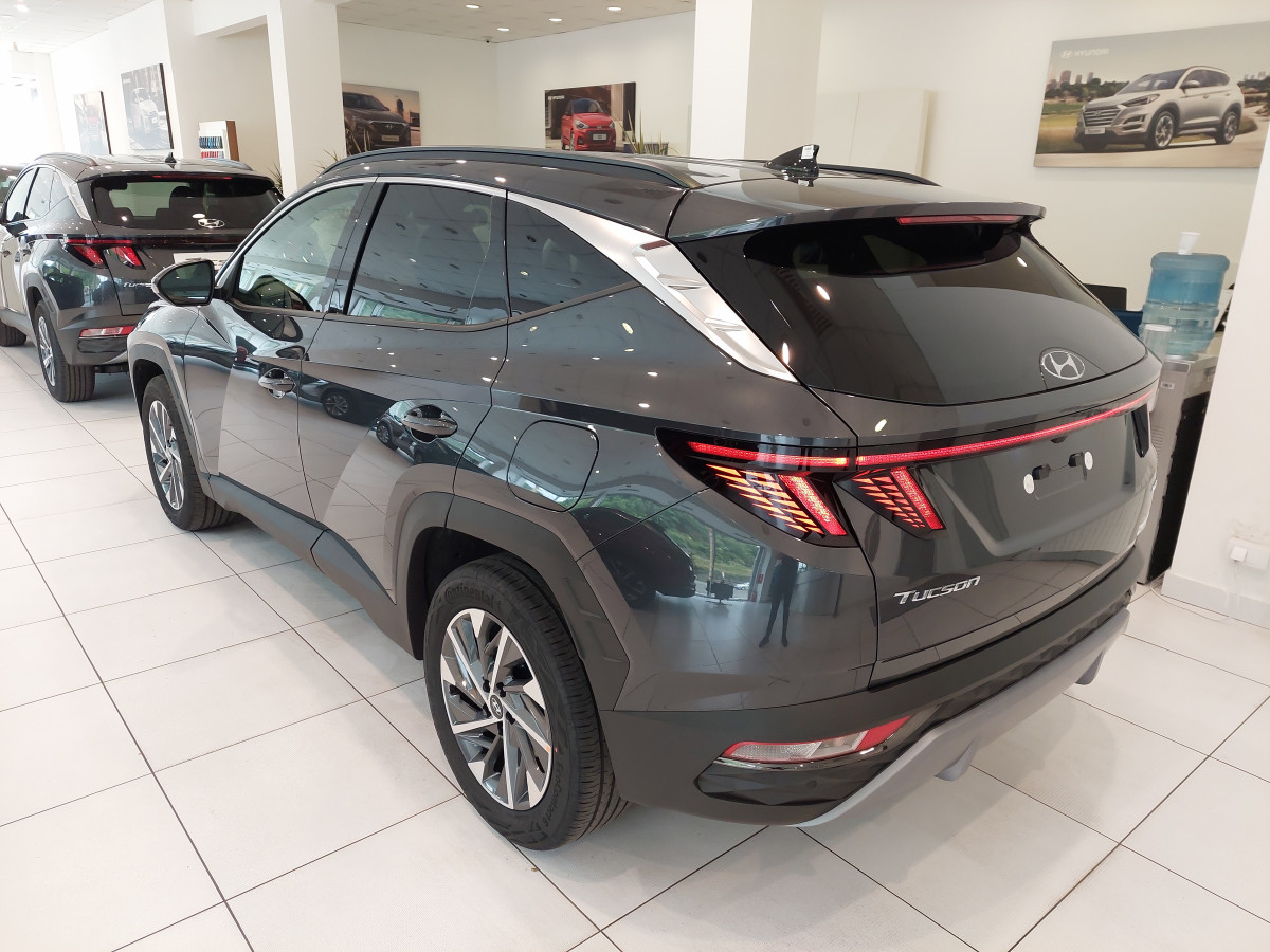 HYUNDAI TUCSON 1.6 CRDI PREMIUM 
