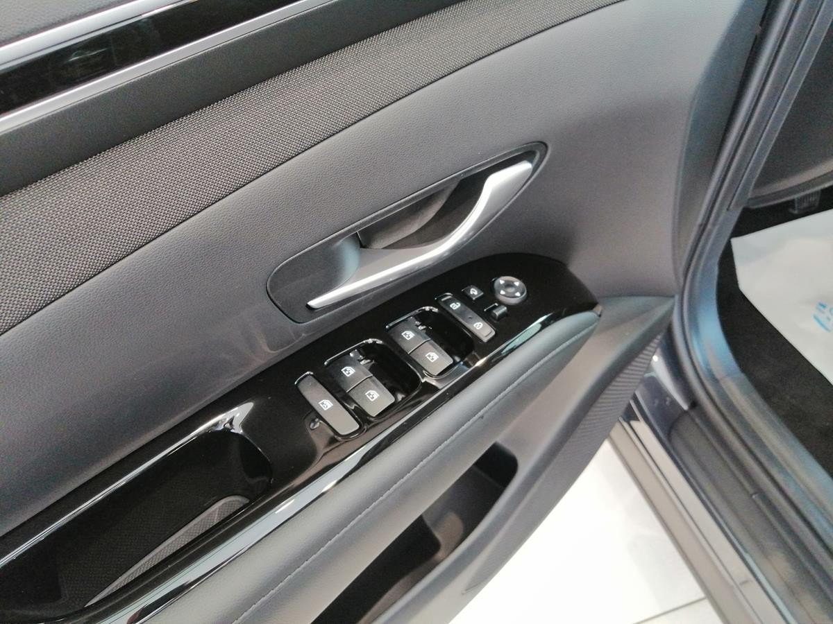 HYUNDAI TUCSON 1.6 T-GDI PREMIUM