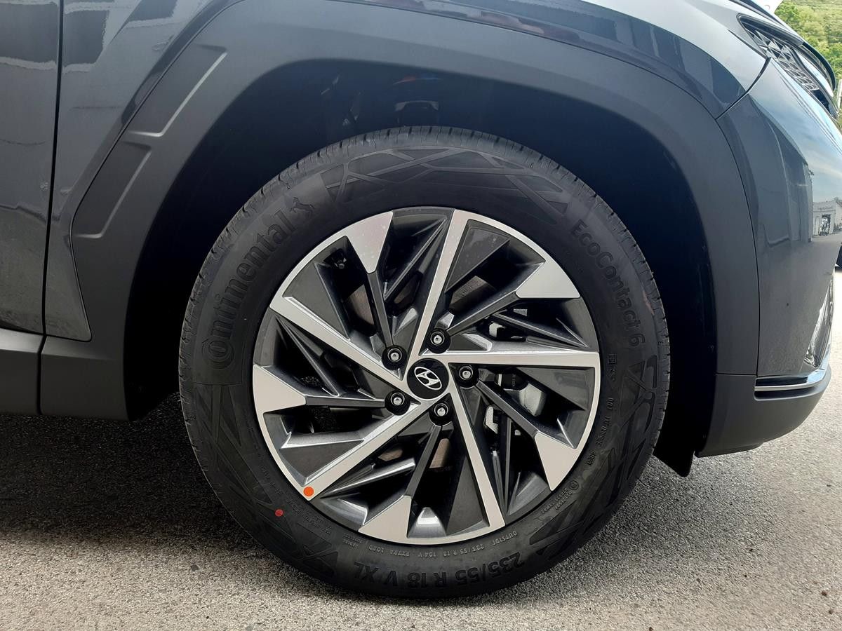 HYUNDAI TUCSON 1.6 T-GDI IMPRESSION