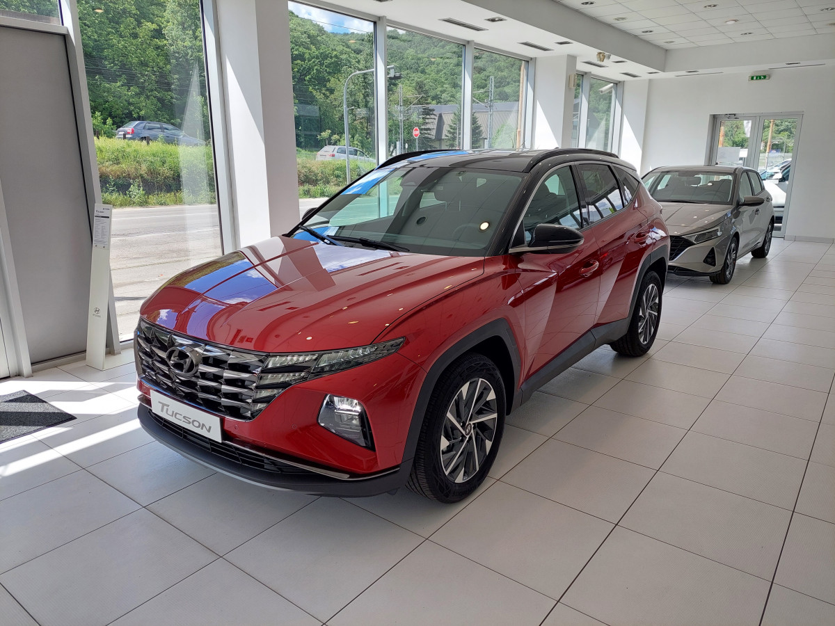 HYUNDAI TUCSON 1.6 T-GDI PREMIUM 