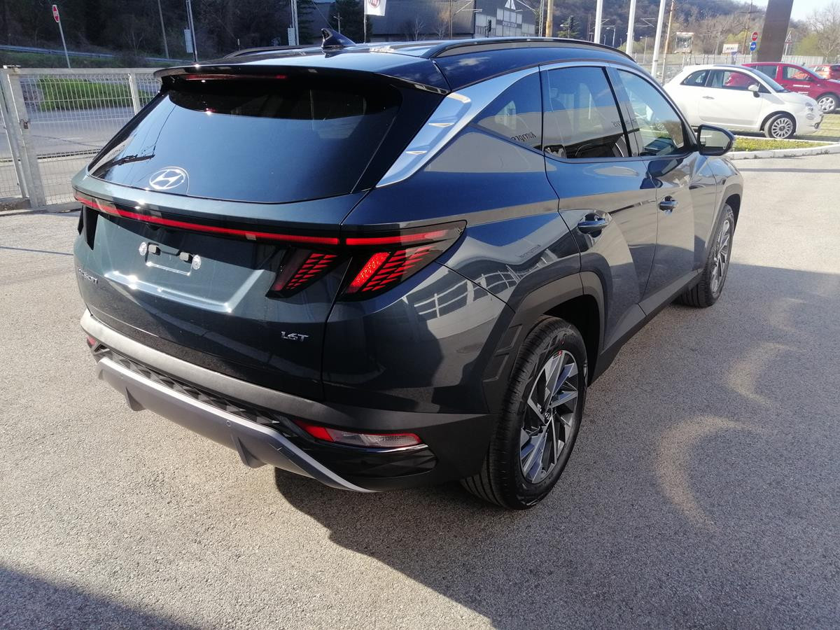 HYUNDAI TUCSON 1.6 T-GDI PREMIUM