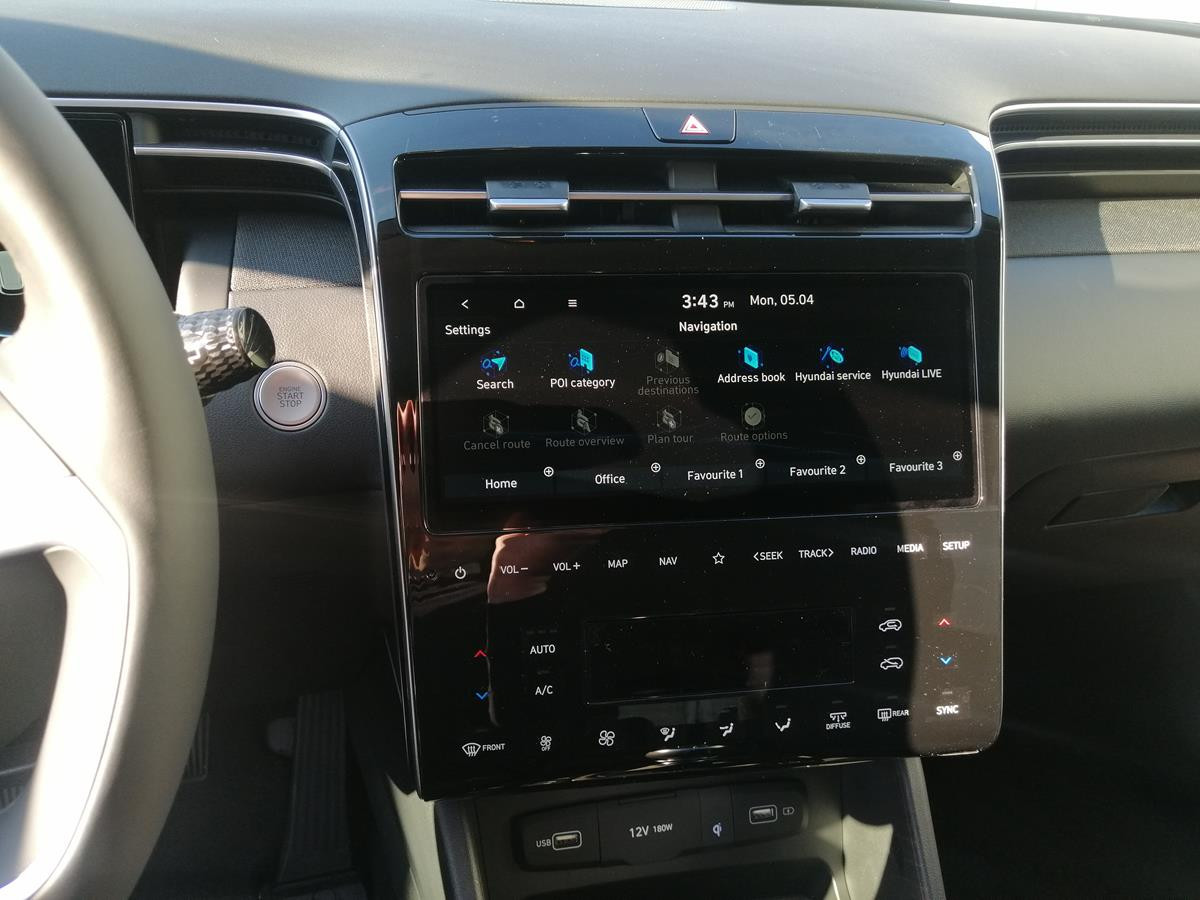 HYUNDAI TUCSON 1.6 T-GDI PREMIUM