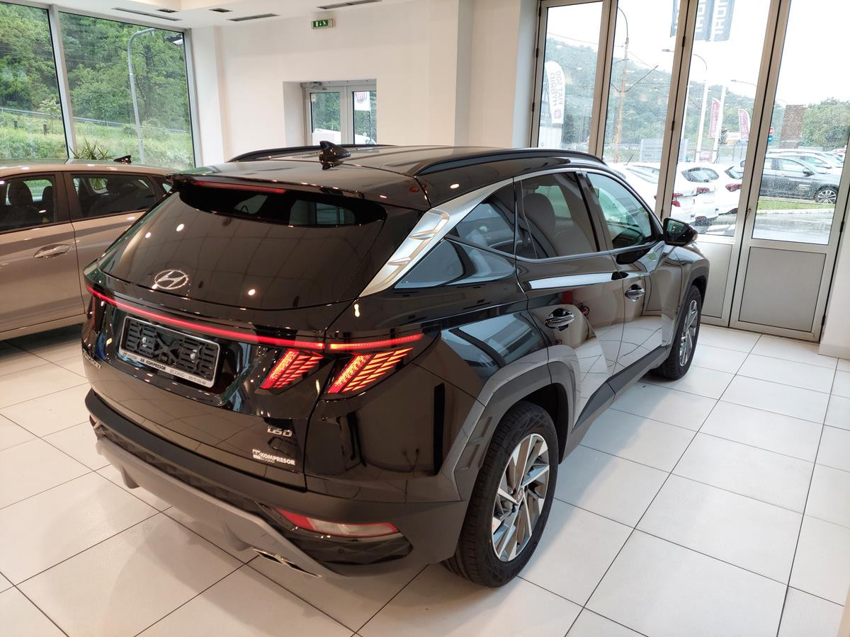 HYUNDAI TUCSON 1.6 T-GDI PREMIUM