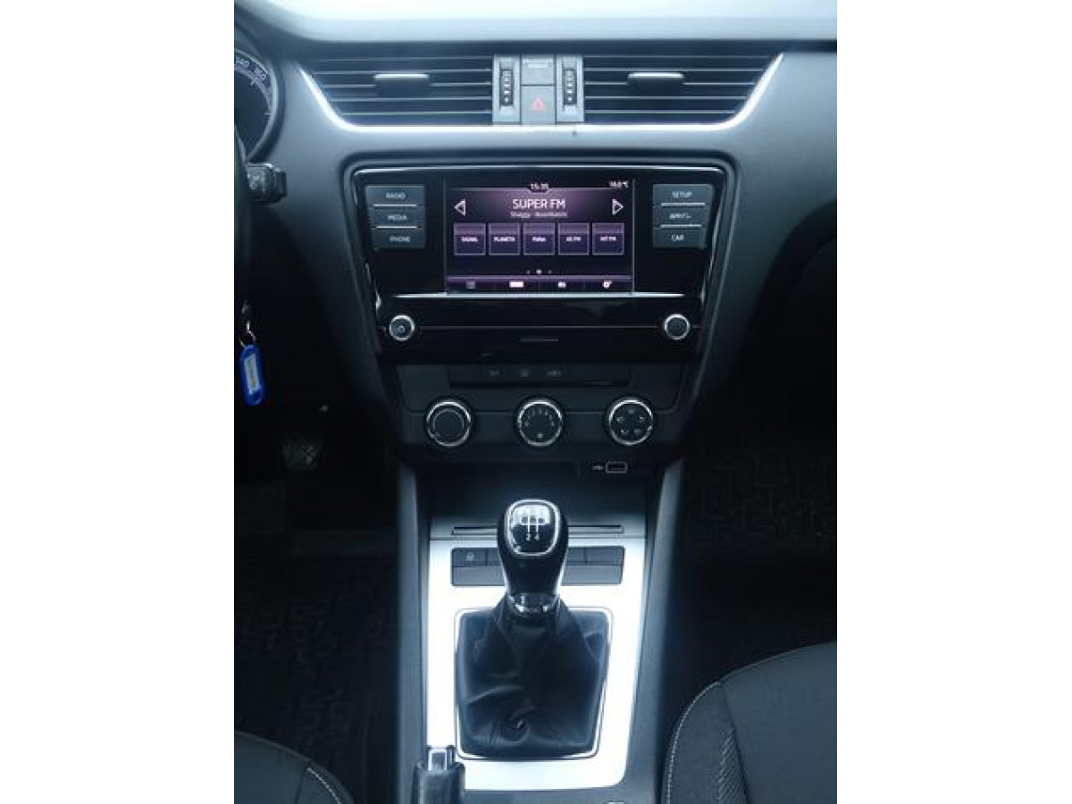 Škoda Octavia 1.2 TSI Ambition 
