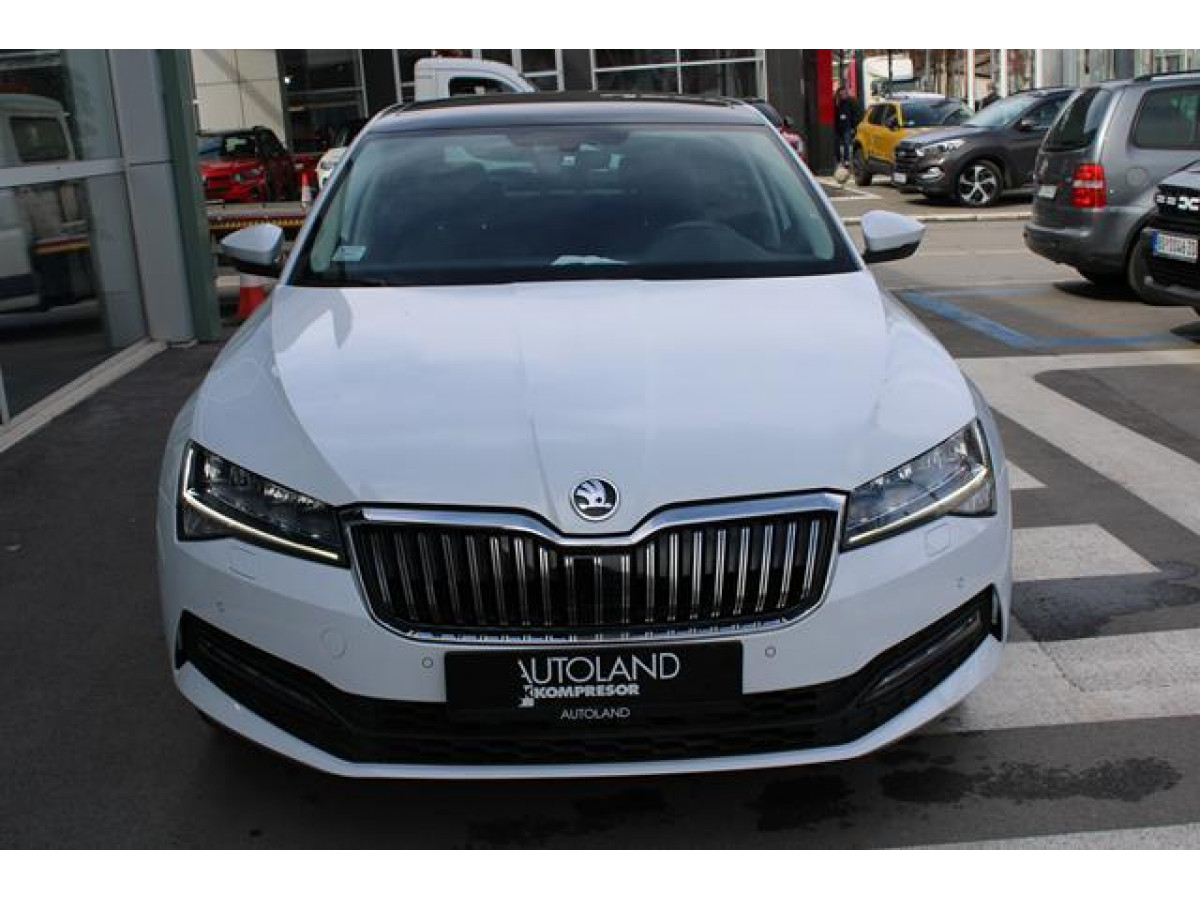 Škoda Superb 1.4 TSI AMBITION DSG 