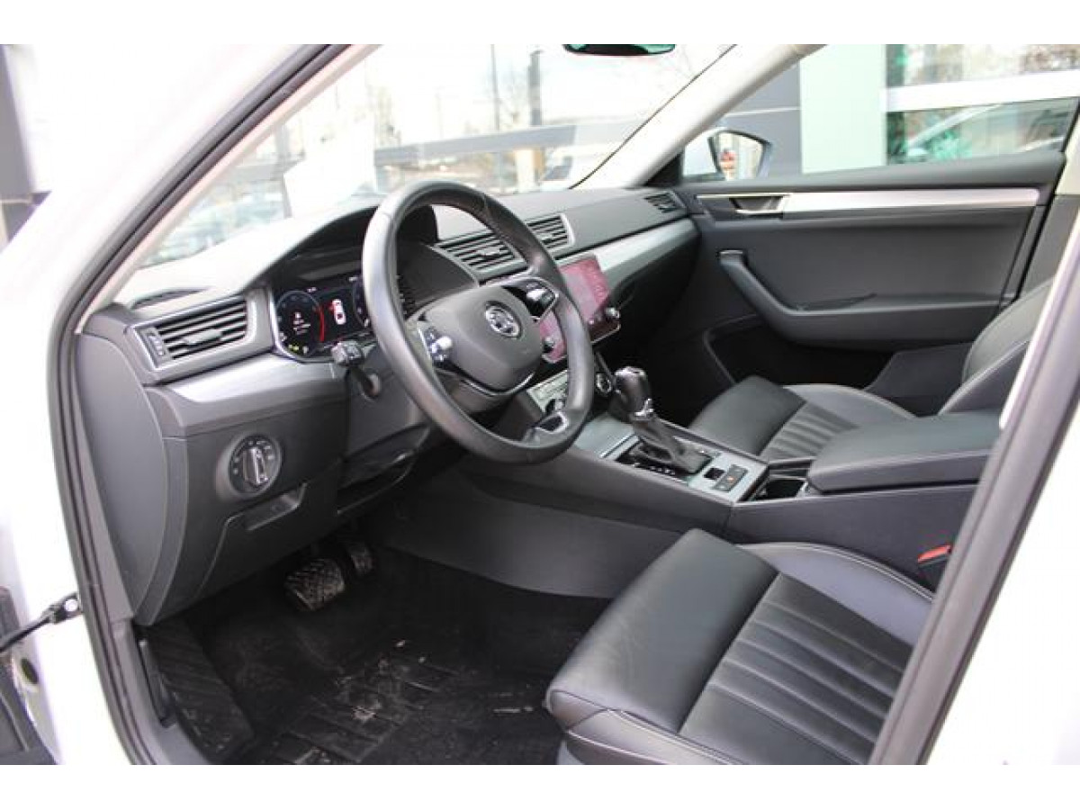 Škoda Superb 1.4 TSI AMBITION DSG 