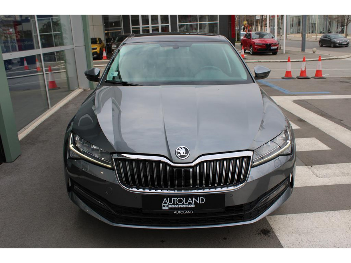 Škoda Superb 1.4 TSI AMBITION DSG 