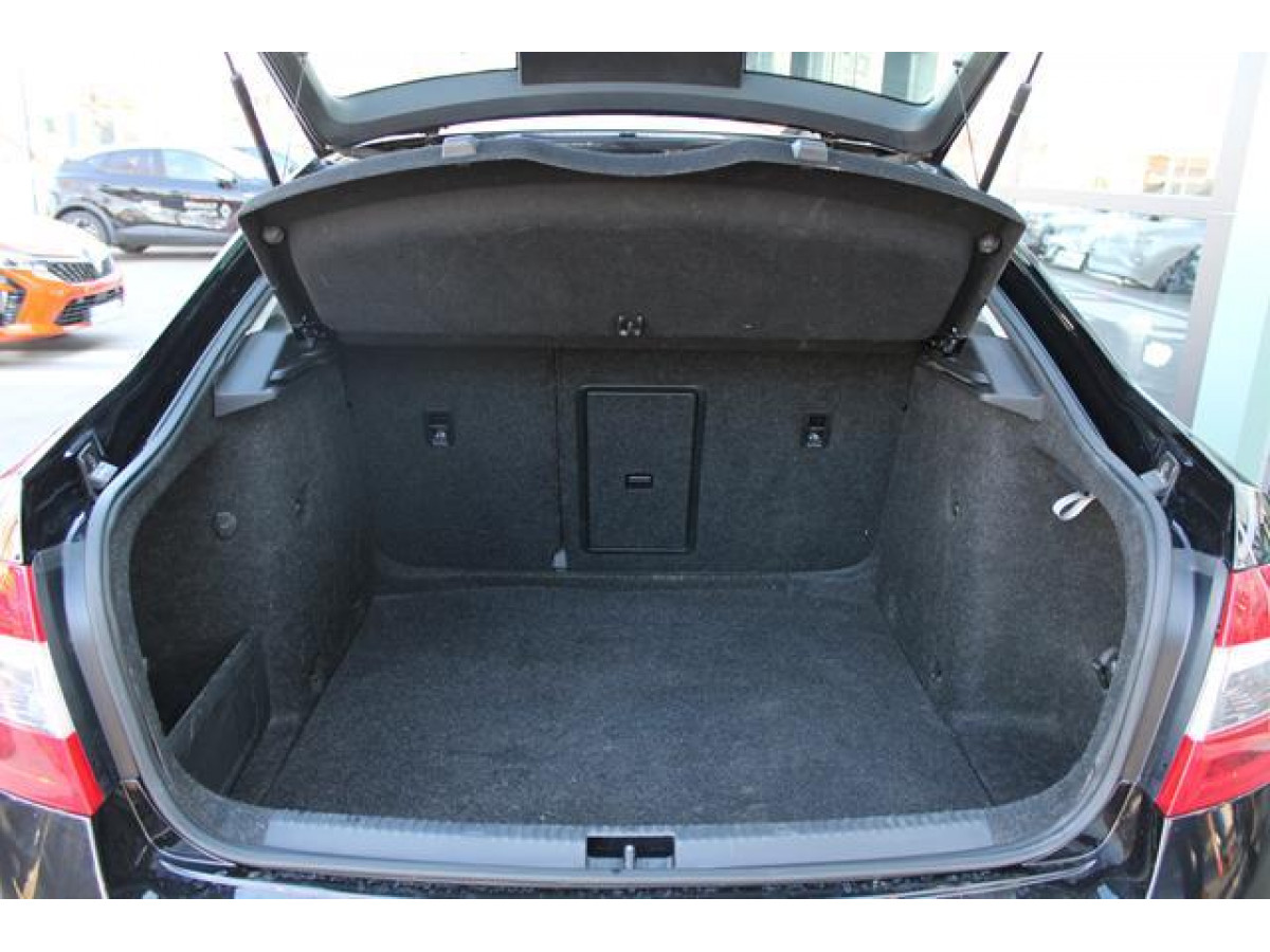 Škoda Octavia 1.6 TDI AMBITION 