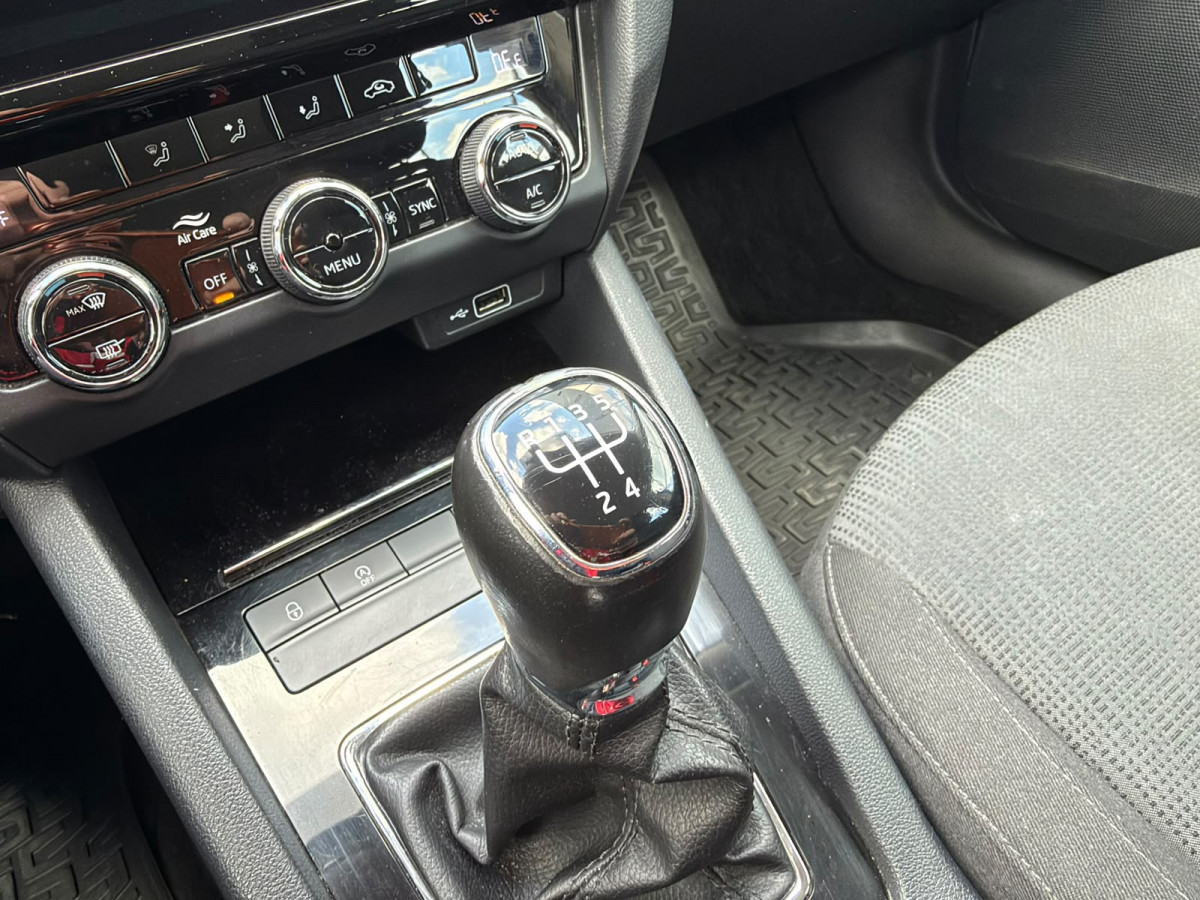 Škoda Octavia A7 STYLE 1.6 TDI 