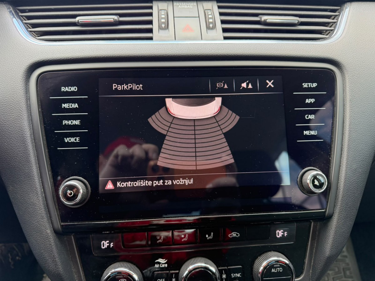 Škoda Octavia A7 STYLE 1.6 TDI 