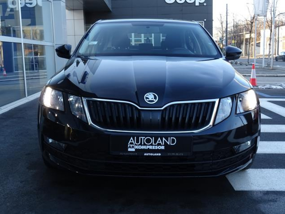Škoda Octavia 1.6 TDI AMBITION 