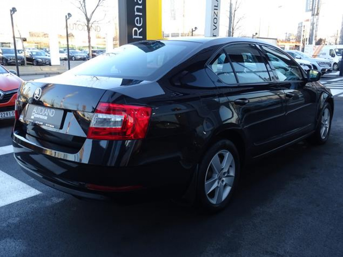 Škoda Octavia 1.6 TDI AMBITION 