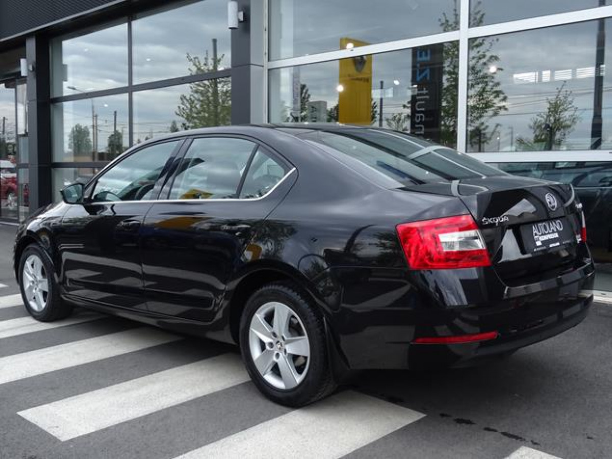 Škoda Octavia 2.0 TDI DSG Style 
