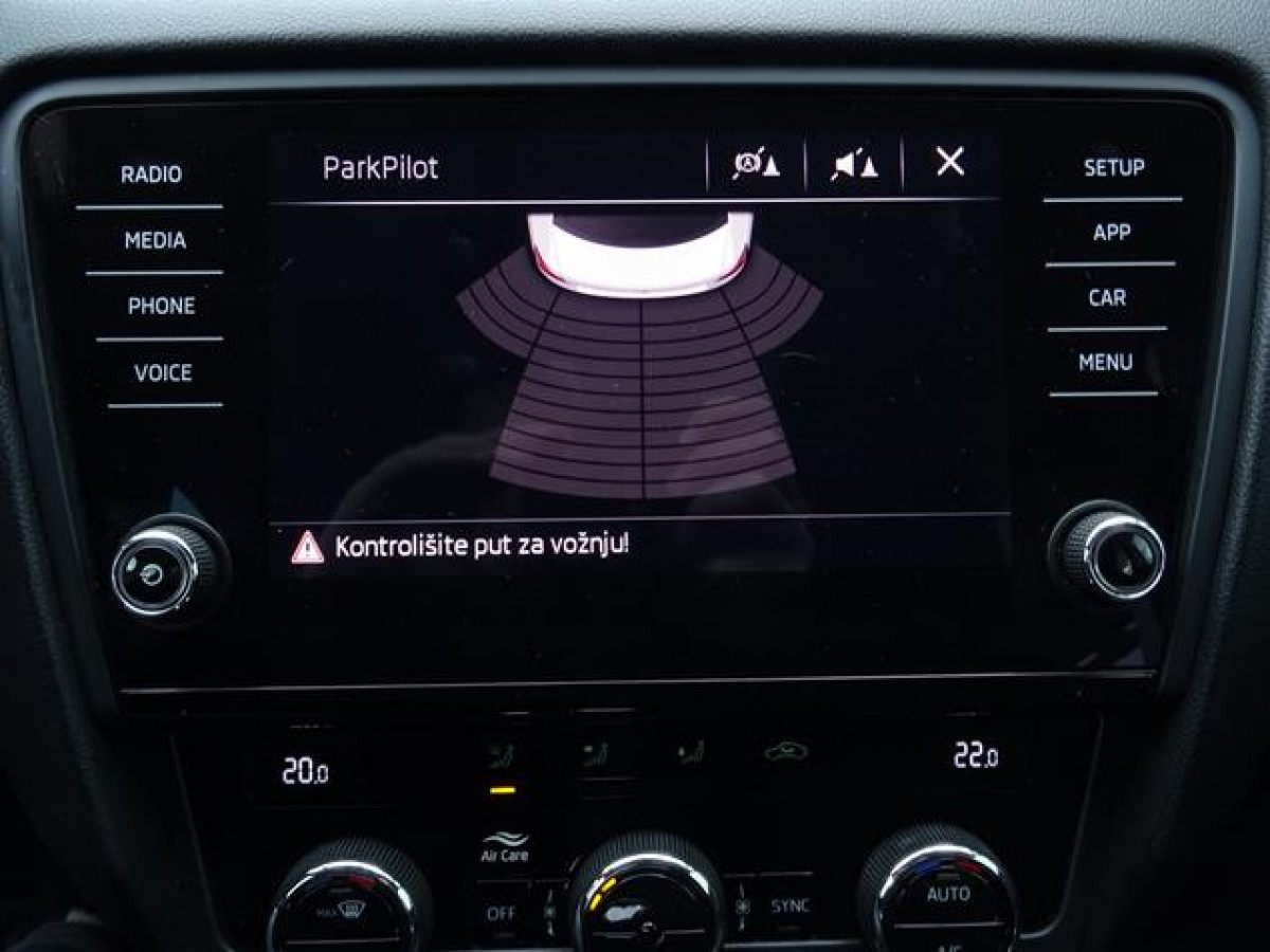 Škoda Octavia 2.0 TDI DSG Style 