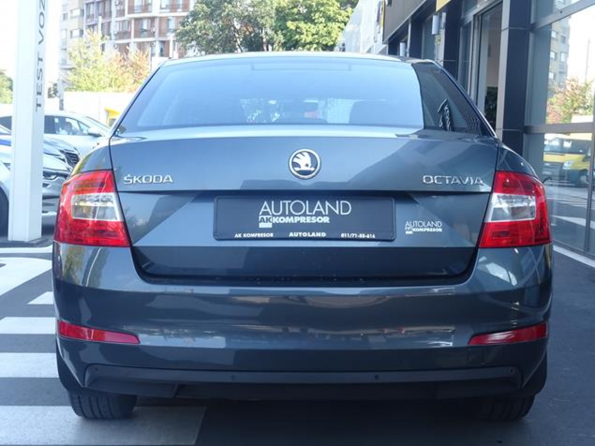 Škoda Octavia 1.6 TDI Style 
