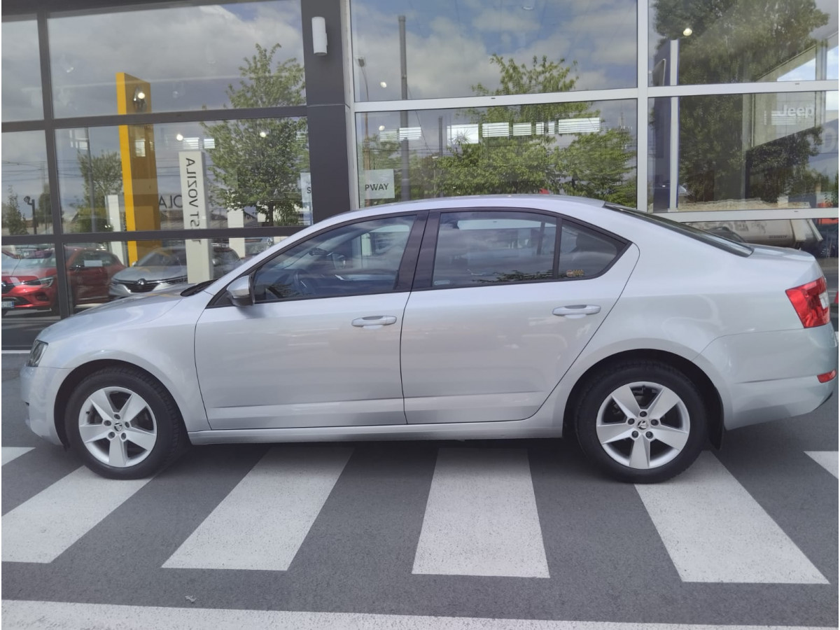 Škoda Octavia 1.6 TDI Ambiton DSG