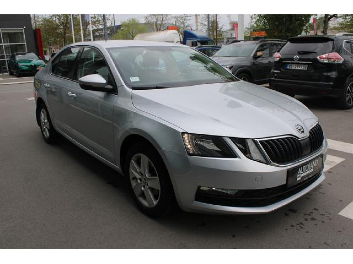 Škoda Octavia 1.6 TDI AMBITION 