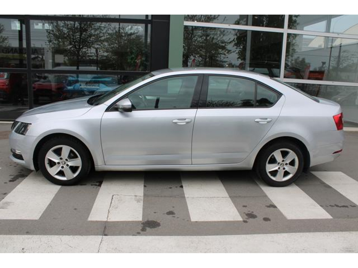 Škoda Octavia 1.6 TDI AMBITION 