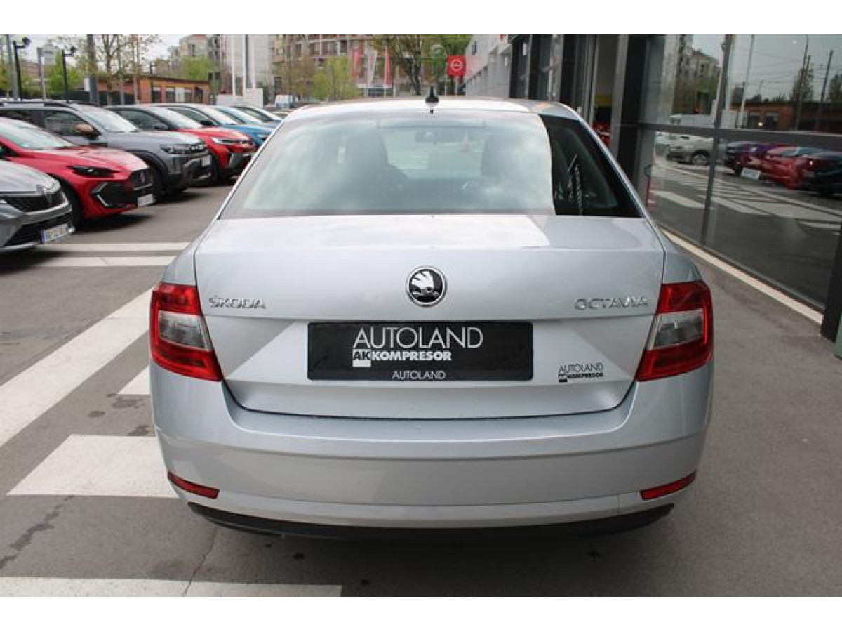 Škoda Octavia 1.6 TDI AMBITION 