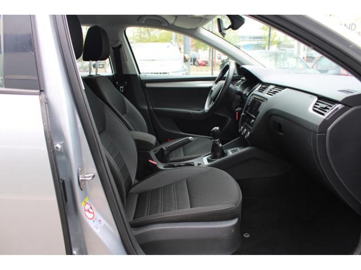 Škoda Octavia 1.6 TDI AMBITION 