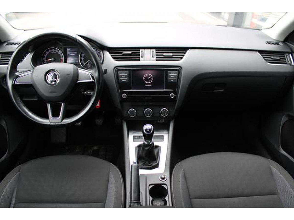 Škoda Octavia 1.6 TDI AMBITION 