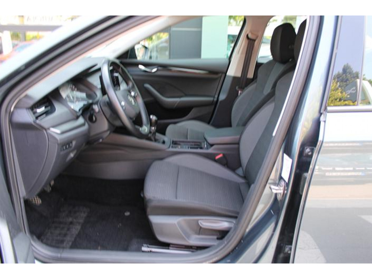 Škoda Octavia 2.0 A8 AMBITION TDI 