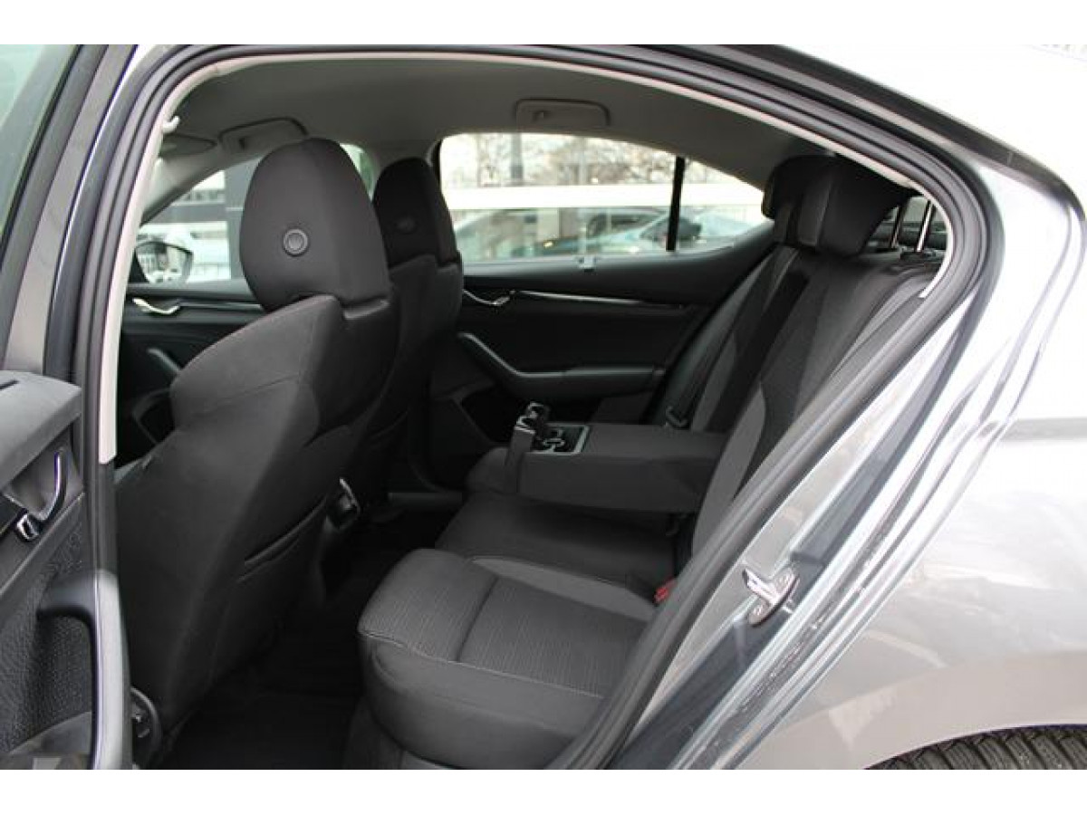 Škoda Octavia 2.0 TDI AMBITION 