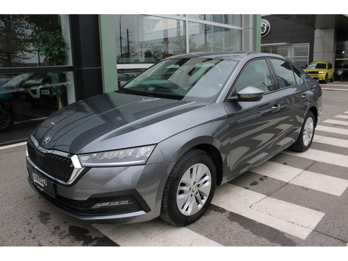 Škoda Octavia 2.0 TDI AMBITION DSG 