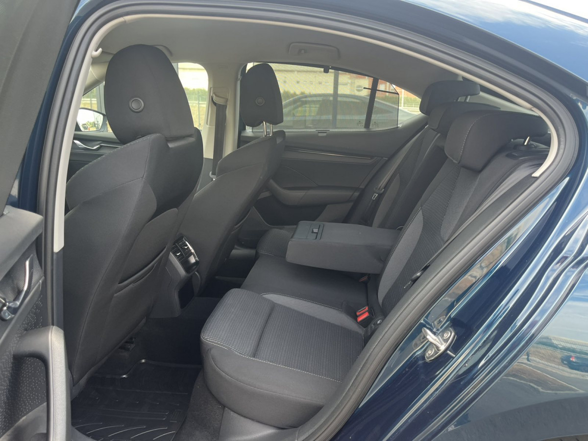 Škoda Octavia A8 AMBITION 2.0 DSG 