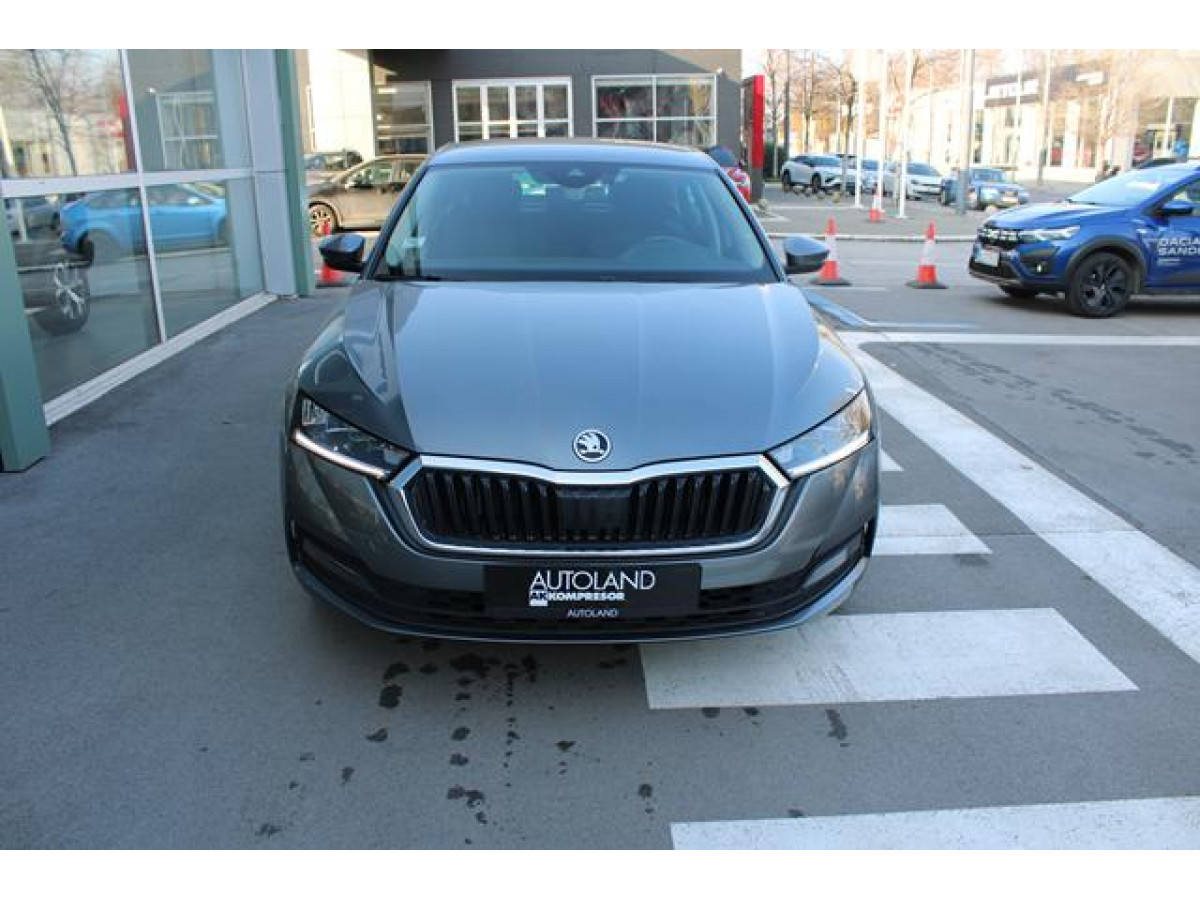 Škoda Octavia 2.0 TDI AMBITION DSG 