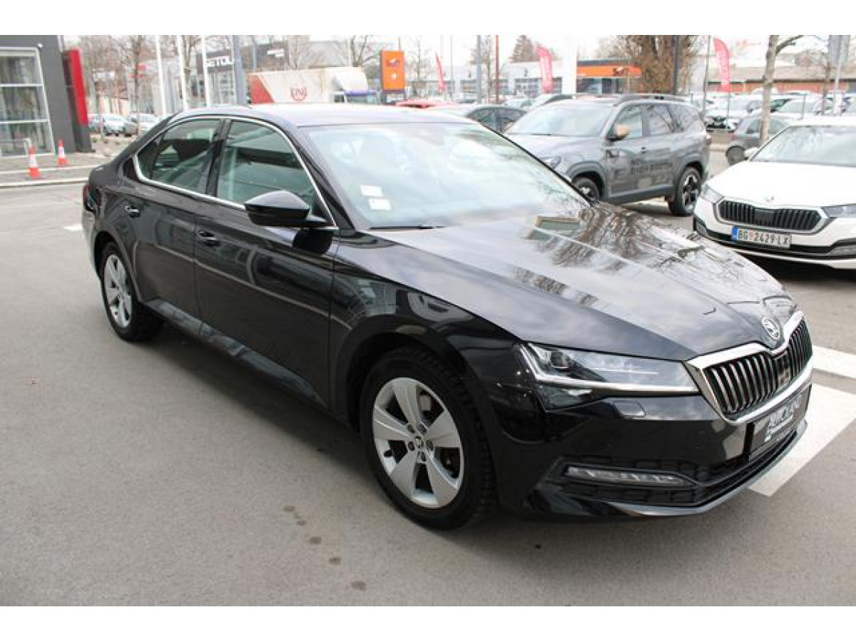 Škoda Superb 2.0 TDI AMBITION DSG 