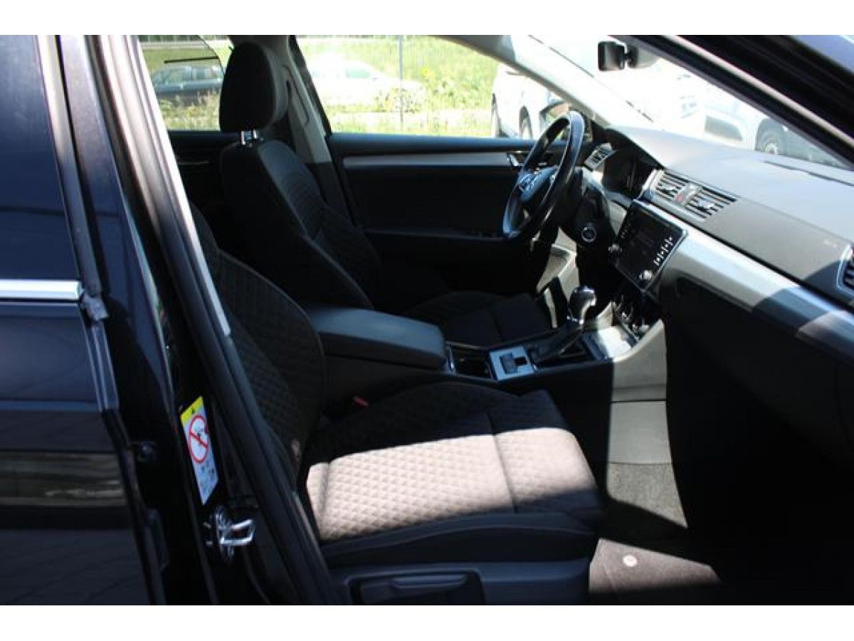 Škoda Superb 2.0 TDI Ambition DSG 