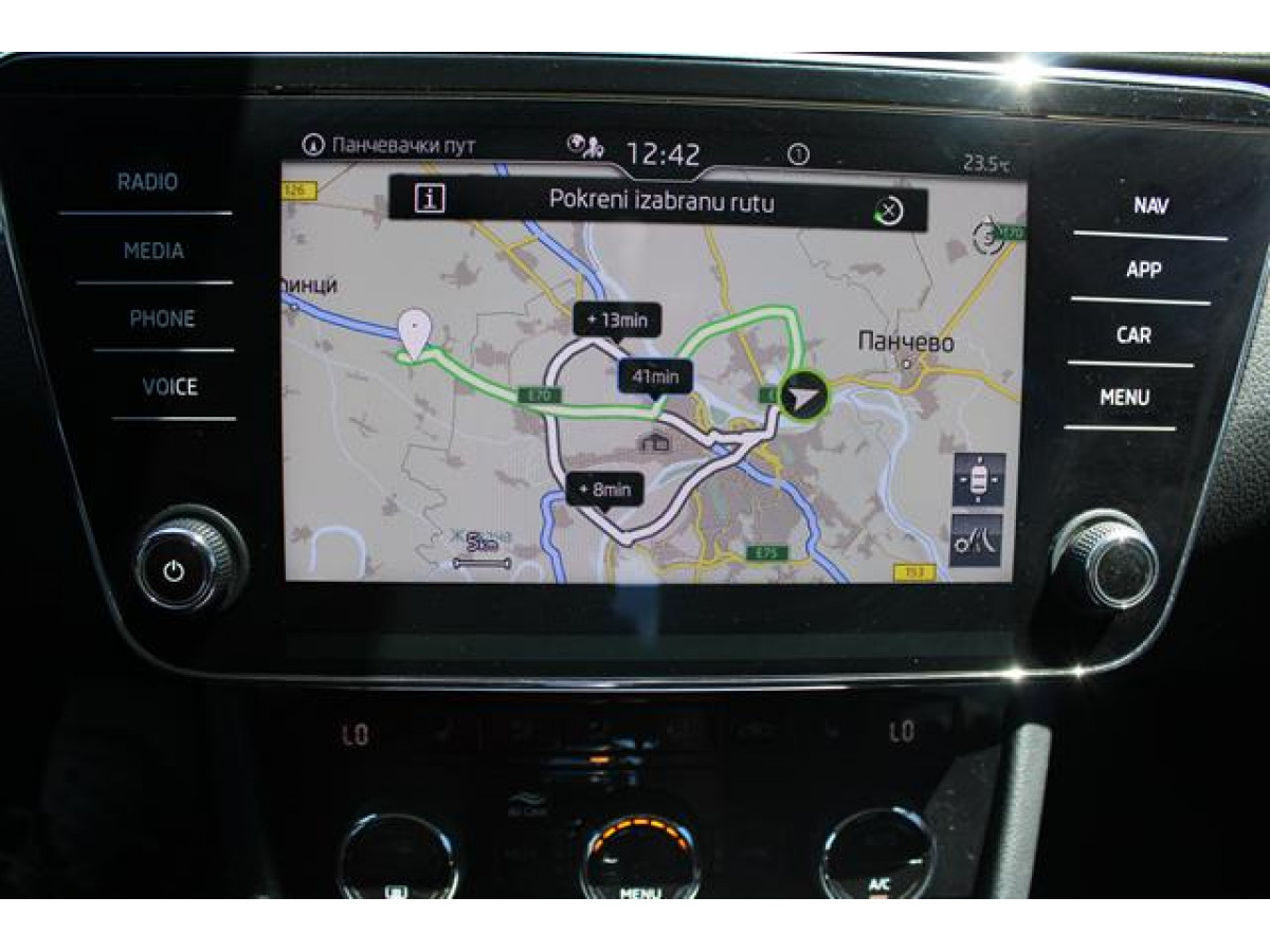 Škoda Superb 2.0 TDI Ambition DSG 