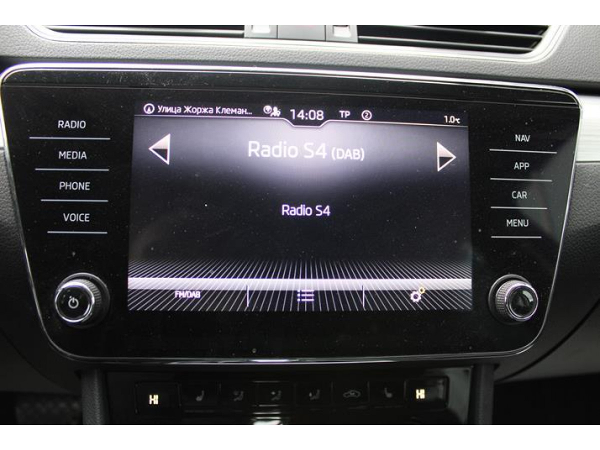 Škoda Superb 2.0 TDI Ambition DSG 