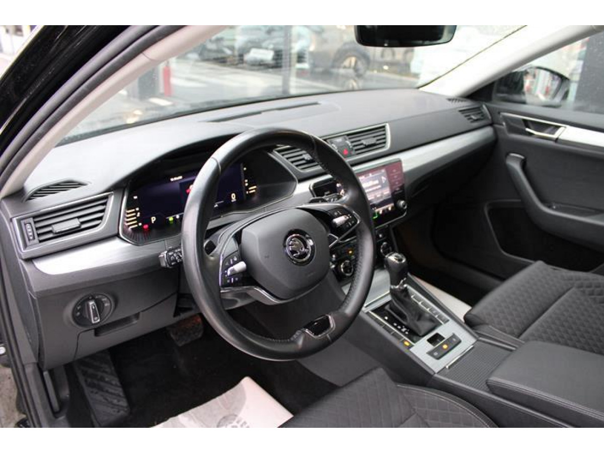 Škoda Superb 2.0 TDI Ambition DSG 