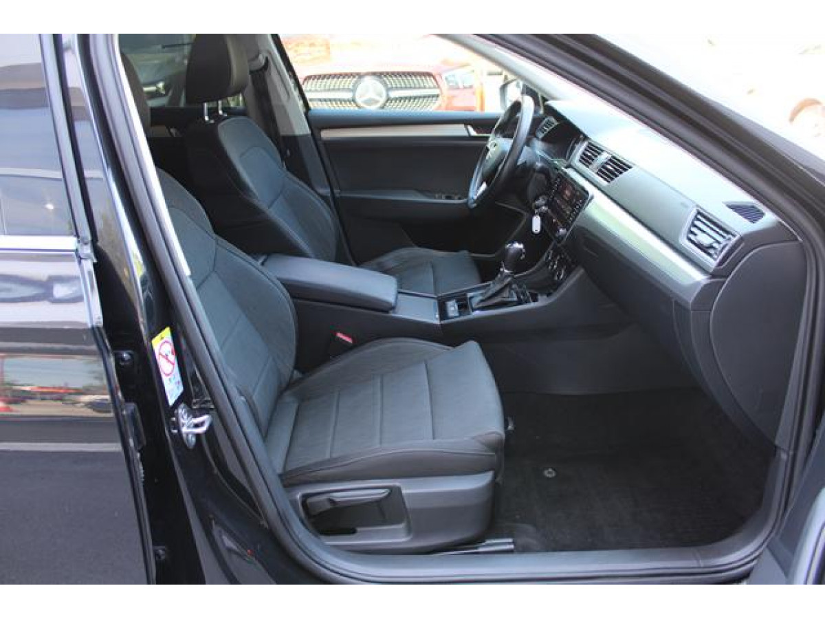 Škoda Superb 2.0 TDI STYLE DSG 