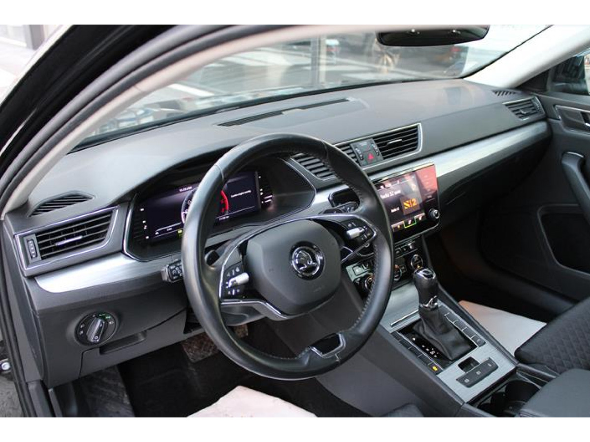 Škoda Superb 2.0 TDI Ambition DSG 